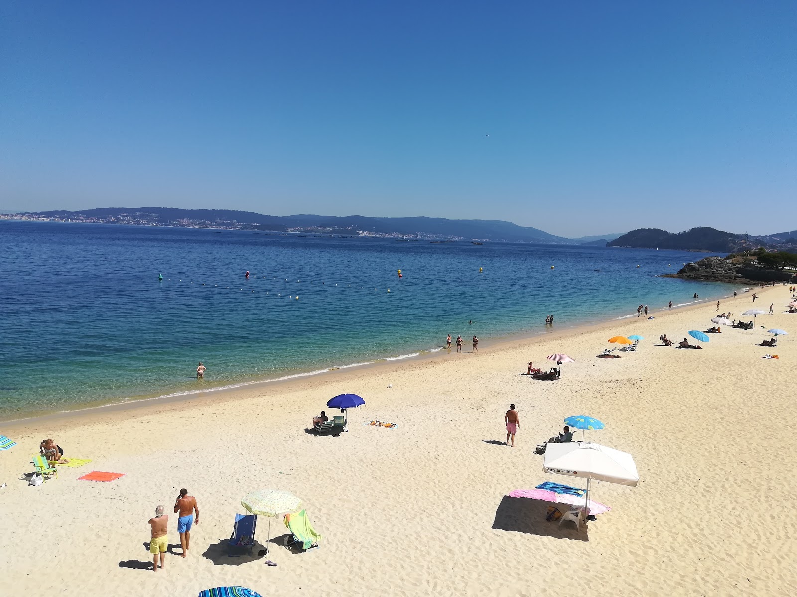 Praia de Agrelo'in fotoğrafı çok temiz temizlik seviyesi ile