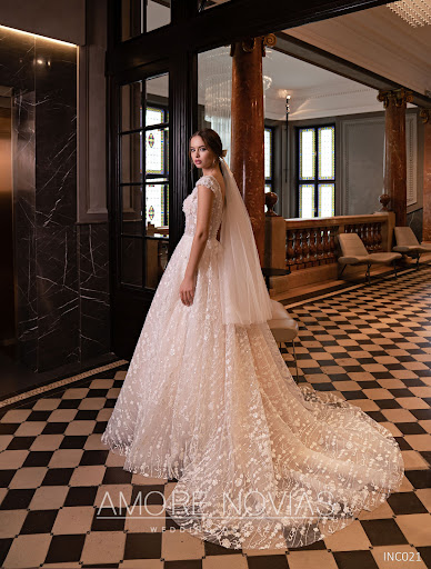 Bridal Shop «Lorraine Tyne Bridal», reviews and photos, 161 Main St, Beacon, NY 12508, USA