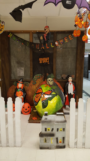 Community Center «Oak View Community Center», reviews and photos, 4625 W 110th St, Oak Lawn, IL 60453, USA