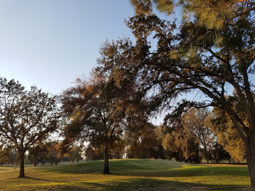 Golf Course «Valley Oaks Golf Course», reviews and photos, 1800 S Plaza St, Visalia, CA 93277, USA