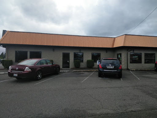 Pizza Restaurant «Round Table Pizza - University Place, WA», reviews and photos, 7011 27th St W, University Place, WA 98466, USA