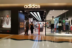 adidas Brand Center, Sunway Pyramid Shopping Center image