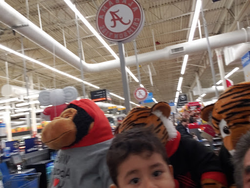 Department Store «Walmart Supercenter», reviews and photos, 1501 Skyland Blvd E, Tuscaloosa, AL 35405, USA
