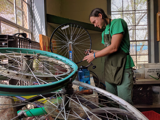 Bicycle Store «Mid City Bikes», reviews and photos, 2560 Government St, Baton Rouge, LA 70806, USA