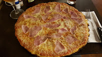 Pizza du Pizzeria Restaurant La Chaloupe à Theix-Noyalo - n°5