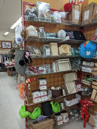 Flea Market «Vendors Mall of Corbin», reviews and photos, 1308 London Hwy, Corbin, KY 40701, USA