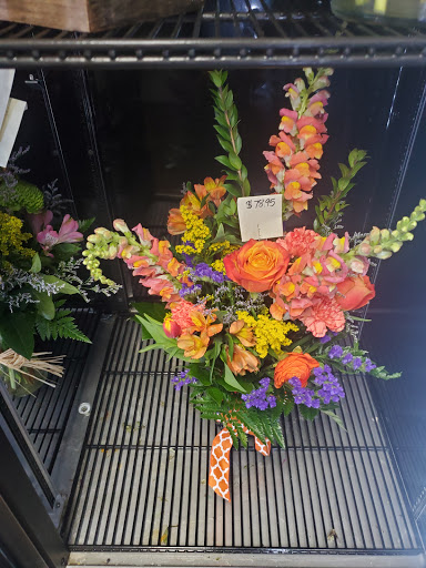Florist «Plantiques Flowers by Brenda Fry», reviews and photos, 30131 Bulverde Ln, Bulverde, TX 78163, USA