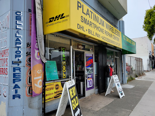 Tobacco Shop «Platinum Smoke Shop», reviews and photos, 5901 Mission St, San Francisco, CA 94112, USA