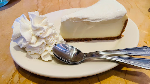 Restaurant «The Cheesecake Factory», reviews and photos, 925 Blossom Hill Rd, San Jose, CA 95123, USA