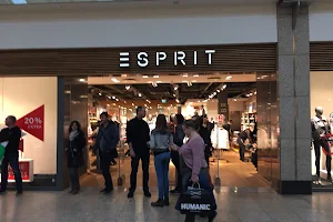 Esprit Store image