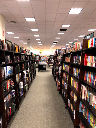 Book Store «Barnes & Noble», reviews and photos, 100 W Bridge St, Homestead, PA 15120, USA