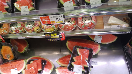 Produce Market «ShopRite of Ewing», reviews and photos, 1750 N Olden Ave, Ewing Township, NJ 08638, USA