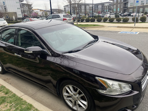 Used Car Dealer «La Reina Autos», reviews and photos, 2627 N Tryon St, Charlotte, NC 28206, USA