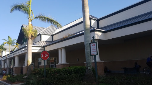 Supermarket «Publix Super Market at Shoppes at Hammock Cove», reviews and photos, 4370 Thomasson Dr, Naples, FL 34112, USA