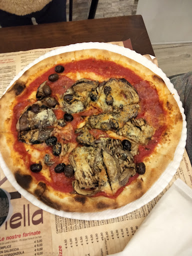 Pizzeria Mennella in Genova, Città Metropolitana di Genova