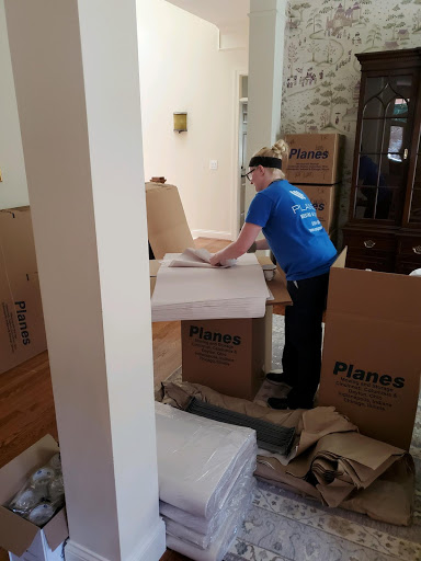 Moving Company «Planes Moving & Storage of Chicago», reviews and photos, 1100 Bilter Rd, Aurora, IL 60502, USA