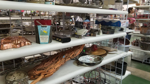 Thrift Store «Angel View Resale Store - Palm Desert», reviews and photos