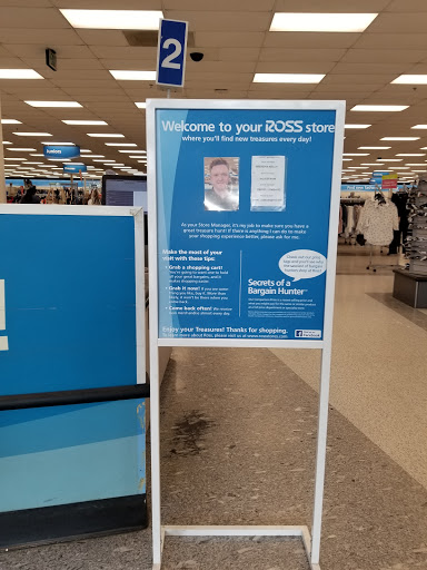 Clothing Store «Ross Dress for Less», reviews and photos, 30 Malphrus Rd, Bluffton, SC 29910, USA