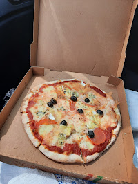 Plats et boissons du Pizzas à emporter Le Petit Bonheur à Sainte-Gemme-Moronval - n°1