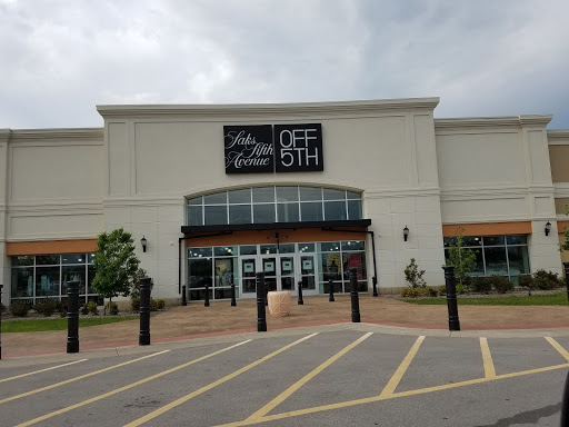 Saks OFF 5TH, 1155 Buck Creek Rd #400, Simpsonville, KY 40067, USA, 