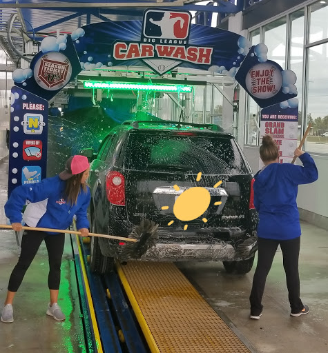 Big League Car Wash en New Braunfels