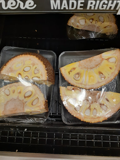 Grocery Store «Safeway», reviews and photos, 2836 Pacific Ave, Forest Grove, OR 97116, USA