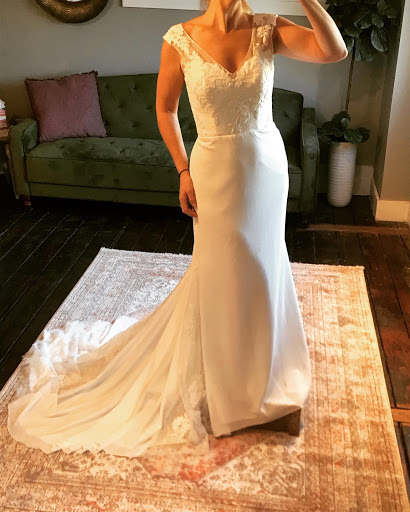 Bridal Shop «Urban Bridal Shop», reviews and photos, 15495 S Quivira Rd, Overland Park, KS 66221, USA