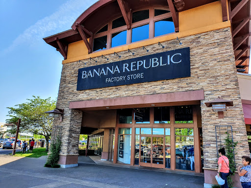 Clothing Store «Banana Republic», reviews and photos, 1001 N Arney Rd, Woodburn, OR 97071, USA