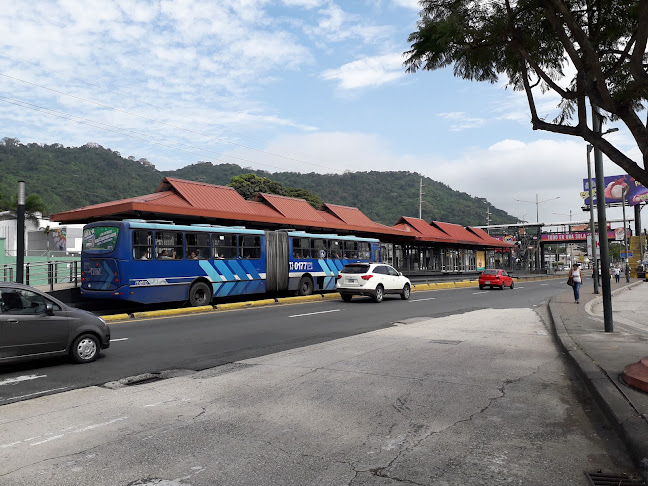 Parada Colegio 28 de Mayo - Guayaquil