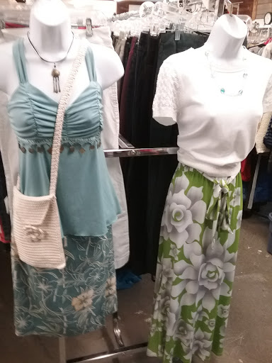 Thrift Store «Shalom Shuk», reviews and photos, 188 N Prospect St, Burlington, VT 05401, USA