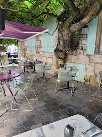 Atmosphère du Restaurant La Glycine à Fontenay-le-Comte - n°4