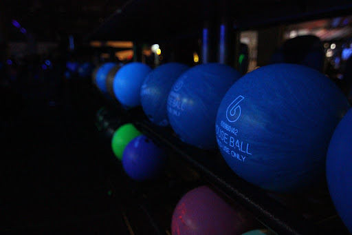 Bowling Alley «Chaparral 300 - We may close 1 hour early Sun-Thurs depending on volume, please call for details.», reviews and photos, 4191 Chino Hills Pkwy, Chino Hills, CA 91709, USA