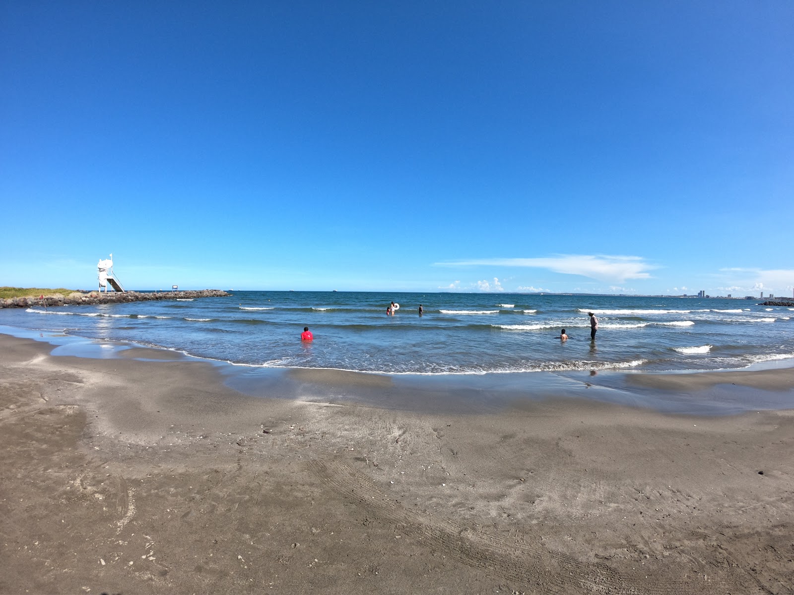 Fotografie cu Playa Mocambo cu o suprafață de nisip strălucitor