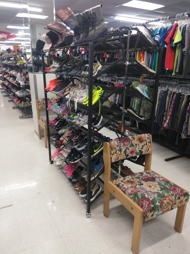 Thrift Store «Texas Thrift Store», reviews and photos, 1105 W Pipeline Rd, Hurst, TX 76053, USA