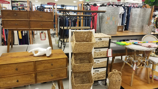 Department Store «T.J. Maxx», reviews and photos, 800 Cypress Gardens Blvd, Winter Haven, FL 33880, USA