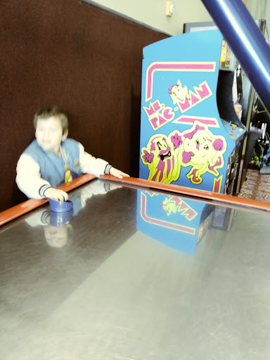 Movie Theater «Regal Cinemas Massillon 12», reviews and photos, 175 Cherry Rd NW, Massillon, OH 44646, USA