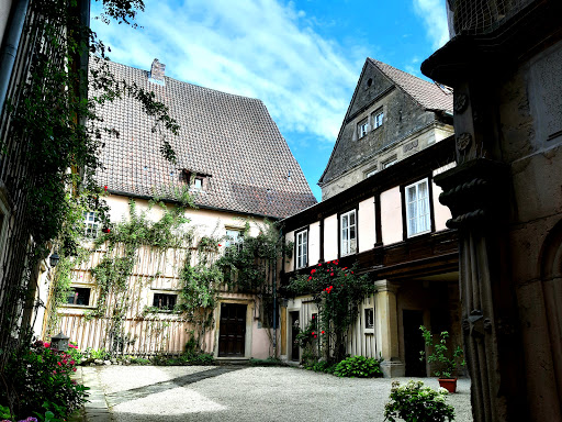 Tierarztpraxis am Ahorner Schloss unter Ahorn, Bayern