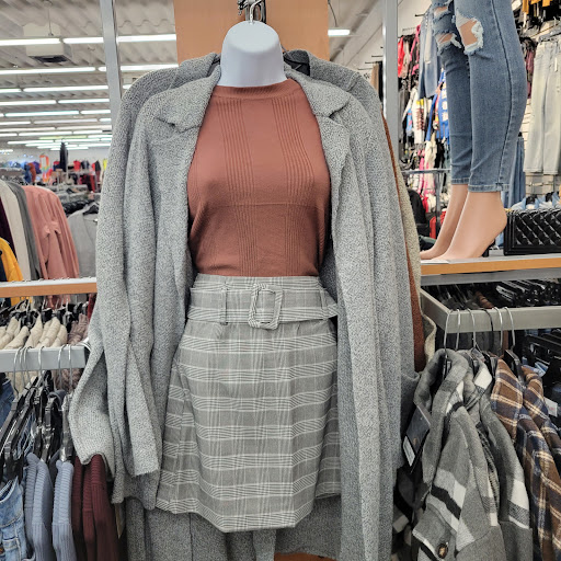 Clothing Store «Viva Fashion», reviews and photos, 5125 S 36th St, Omaha, NE 68107, USA