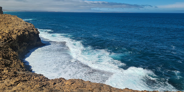 Whistling Rocks