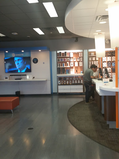 Cell Phone Store «AT&T», reviews and photos, 10001 Research Blvd #130, Austin, TX 78759, USA