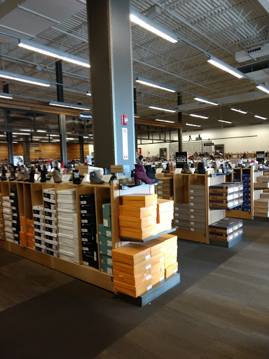 Grocery Store «Whole Foods Market», reviews and photos, 2607 W 75th St, Naperville, IL 60540, USA