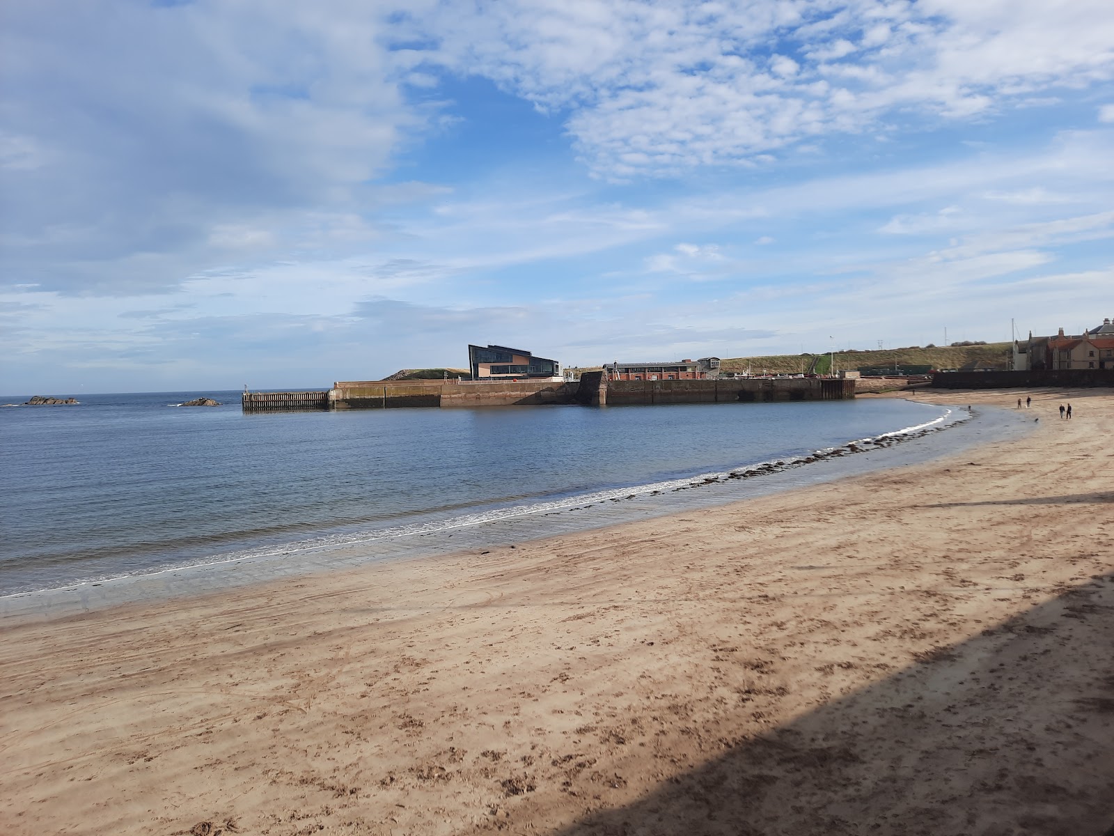 Foto van Strand van Eyemouth met ruime baai