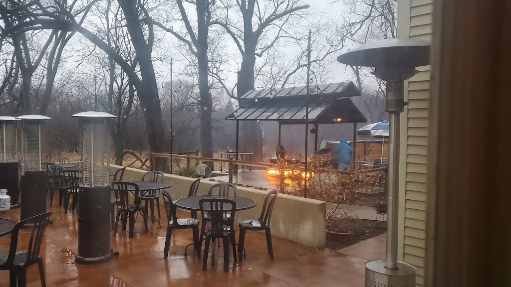 Fitzgerald's Genoa Junction 53128