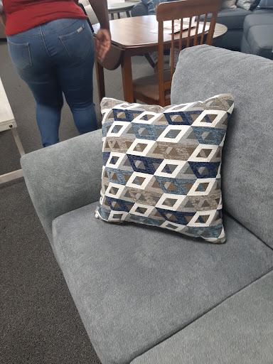 Furniture Store «Furniture Fair», reviews and photos, 1310 N Wesleyan Blvd, Rocky Mount, NC 27804, USA