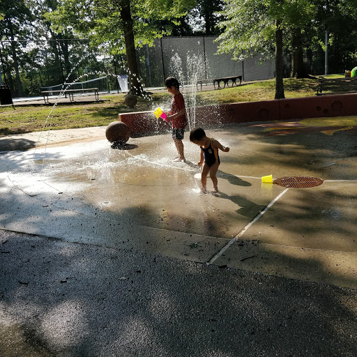 Park «Hayes Park», reviews and photos, 1516 N Lincoln St, Arlington, VA 22201, USA