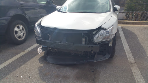 Auto Body Shop «Classic Collision of Sandy Springs», reviews and photos, 7475 Roswell Rd, Sandy Springs, GA 30328, USA
