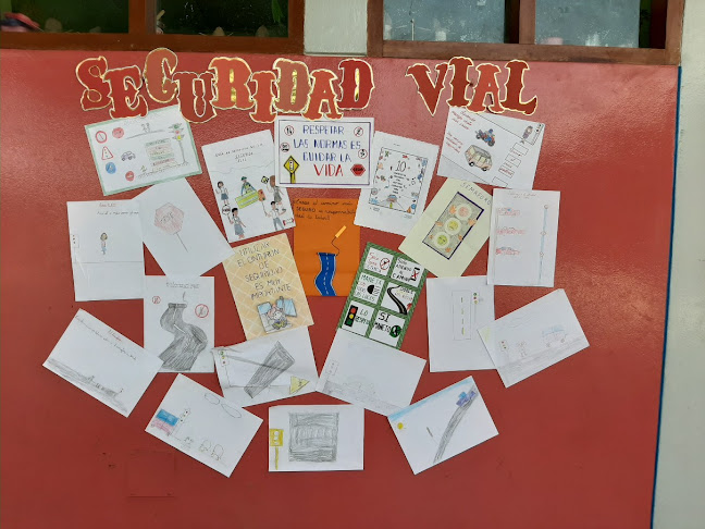 Comentarios y opiniones de IE 40020 Escuela Ecológica Urbana - San Lázaro