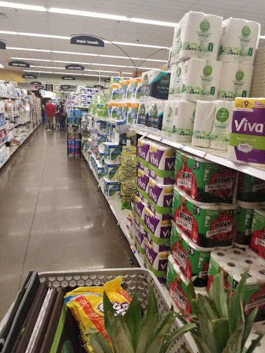 Grocery Store «Kroger», reviews and photos, 110 Dover Crossing Rd, Clarksville, TN 37042, USA