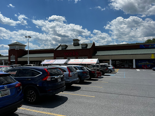 Supermarket «Weis Markets», reviews and photos, 10825 Birmingham Way, Woodstock, MD 21163, USA