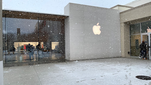 Computer Store «Apple Cherry Hill», reviews and photos, 2000 NJ-38, Cherry Hill, NJ 08002, USA